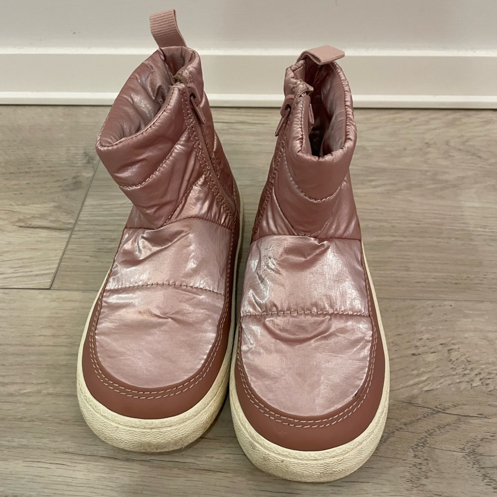 Zara Kids Pink Quilted Shoes